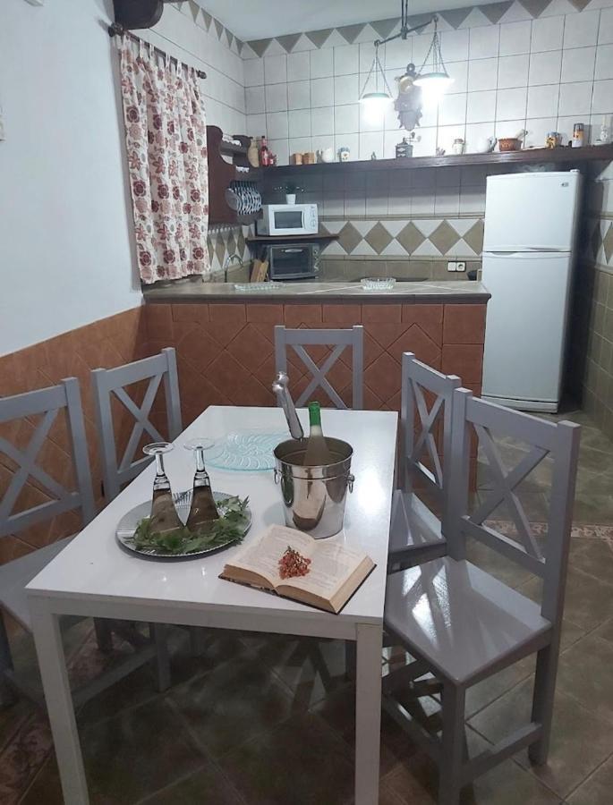 Casa Rural El Castillo لا بويبلا دي لوس إينفانتيس المظهر الخارجي الصورة